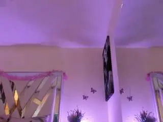 Camsoda Nude Webcam of candy-skyy