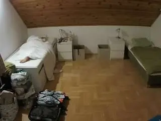 Camsoda Free Live Porn of voyeurcam-julmodels-greybed-3