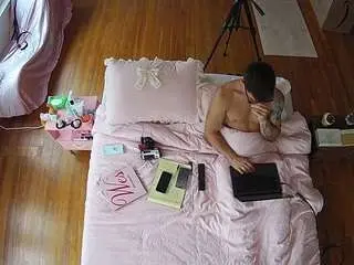Camsoda Adult Webcam of voyeurcam-celticiron-01
