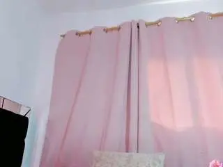 Camsoda Live Sex Cam of april-adamson
