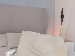 Camsoda Free Live Porn of chloedee