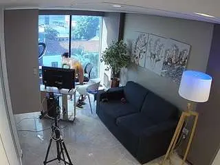 Camsoda Nude Webcam of voyeurcam-casa-salsa-bedroom-9