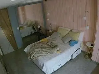 Camsoda Watch Live Sex Cams of voyeurcam-casa-salsa-bedroom-2