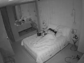 Camsoda Free Porn Cam of voyeurcam-casa-salsa-bedroom-2
