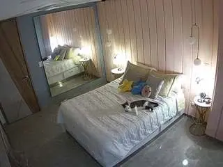 Camsoda Live Sex Cam of voyeurcam-casa-salsa-bedroom-2