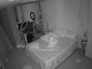 Camsoda Live Porn of voyeurcam-casa-salsa-bedroom-2