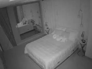 Camsoda Private Sex Chat of voyeurcam-casa-salsa-bedroom-2