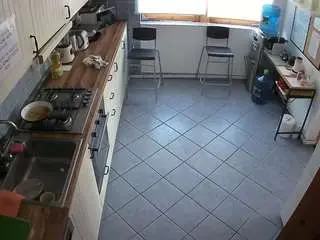 Camsoda Adult Webcams of voyeurcam-julmodels-kitchen-2