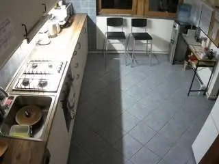 Camsoda Free Porn Cam of voyeurcam-julmodels-kitchen-2
