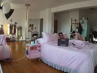 Camsoda Free Porn Cam of voyeurcam-celticiron-02