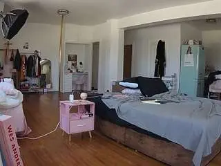 Camsoda Free Porn Cam of voyeurcam-celticiron-02