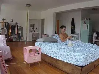 Camsoda Best Webcam of voyeurcam-celticiron-02