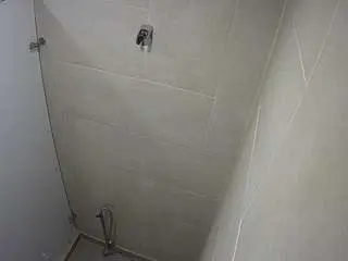 Camsoda Free Porn Cam of voyeurcam-jb-shower-1