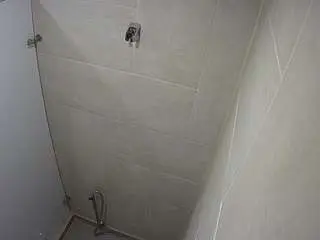 Camsoda Free Live Porn of voyeurcam-jb-shower-1