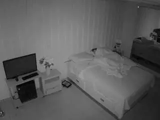 Camsoda Adult Video Chat of voyeurcam-casa-salsa-bedroom-5