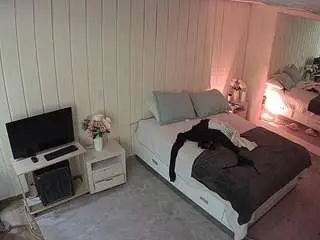 Camsoda Free Porn Cam of voyeurcam-casa-salsa-bedroom-5