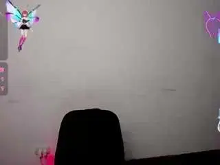 Camsoda Best Webcam of emerald00