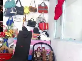 Camsoda Sex Cam of ximenamoreira