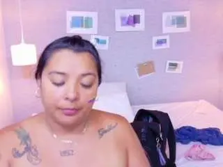 Camsoda Best live sex cam show of hugeass-destroyer
