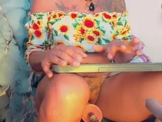 Camsoda Live Sex of khiara-moretti
