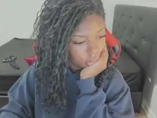 Camsoda Free Live Porn of demixoxo6969