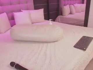 Camsoda Free Porn Cam of bellat-slatin