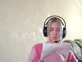 Camsoda Live Sex Cam of elenornestico