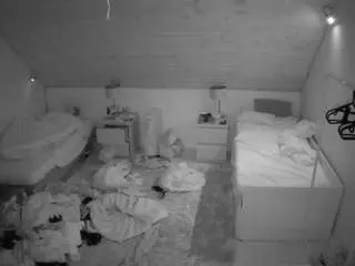 Camsoda Adult Video Chat of voyeurcam-julmodels-whitebed-3