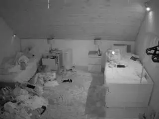 Camsoda Adult Video Chat of voyeurcam-julmodels-whitebed-3