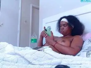 Camsoda Watch Live Sex Cams of lusciouslipst