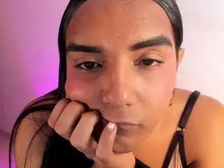 Camsoda Live Sex of hotlittlebittch
