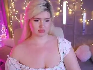 Camsoda Adult Video Chat of cocosecretss