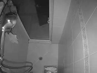 Camsoda Nude Webcam of voyeurcam-baileybase-shower