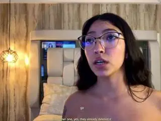 Camsoda Adult Webcams of marianabranz