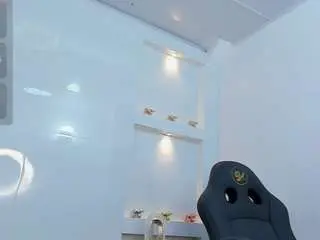 Camsoda Free Porn Cam of zenda-evans