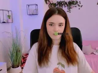 Camsoda Private Sex Chat of liana-kisses