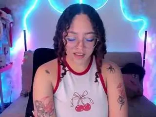 Camsoda Watch Live Sex Cams of liz-martins
