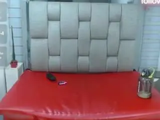 Camsoda Adult Webcams of evelinzaens