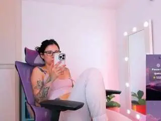 Camsoda Adult Webcam of meggan-jobss