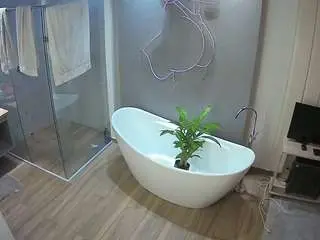 Camsoda Adult Video Chat of voyeurcam-casa-salsa-bathroom-5