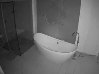 Camsoda Free Live Porn of voyeurcam-casa-salsa-bathroom-5