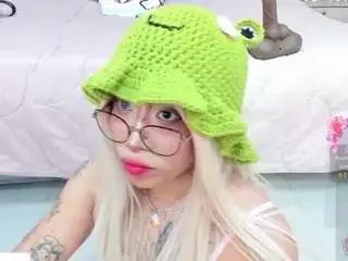 Camsoda Sex Cam of safiro-agata