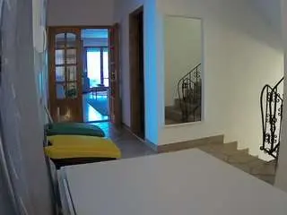 Camsoda Sex Chat of voyeurcam-julmodels-hall-1st