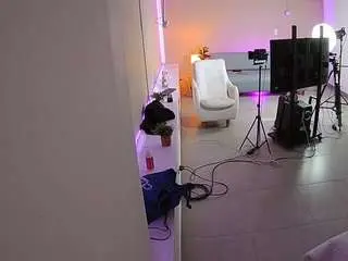 Camsoda Adult Webcam of voyeurcam-jb-room-1