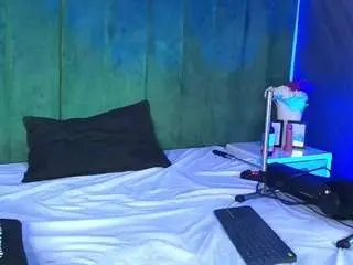 Camsoda Nude Webcam of alana-petite