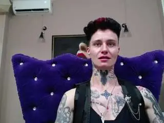 Camsoda Nude Webcam of kennyandsellena