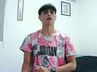 Camsoda Free Porn Cam of harry24saber
