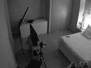 Camsoda Live Sex Cam of voyeurcam-casa-salsa-bedroom-12