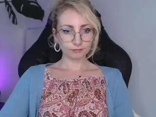 Camsoda Adult Webcam of cinderellamoon