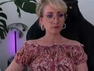 Camsoda Nude Webcam of cinderellamoon